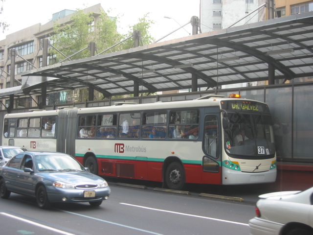 Metrobús.4 - Insurgentes