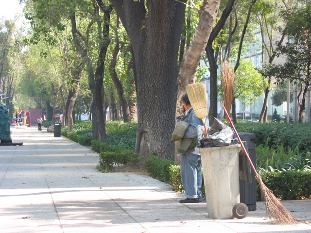 Paseo de la Reforma - 27